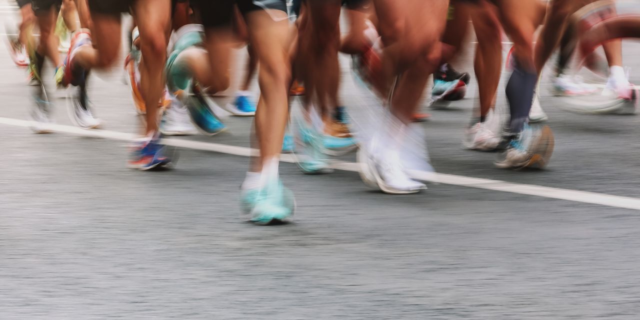 why-‘illegal’-super-shoes-aren’t-your-best-choice-for-daily-runs
